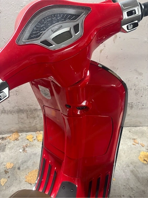 Piaggio Vespa Primavera 50 ccm 4-Takt   Rot Bild 6