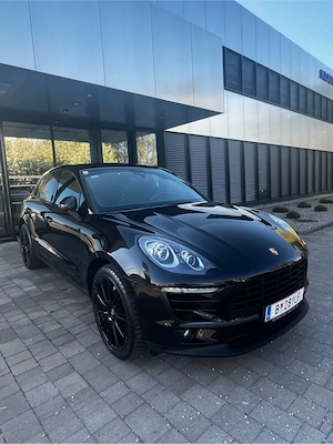 Porsche Macan S Diesel|Schwarz Schwarz|21" Felgen|Luftfahrwerk Bild 3