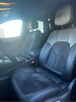 Porsche Macan S Diesel|Schwarz Schwarz|21" Felgen|Luftfahrwerk Bild 4