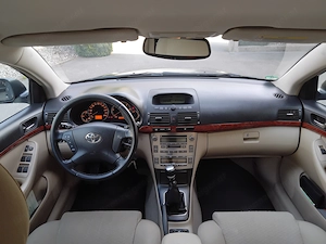 Toyota Avensis 2.2 D-Cat 177 PS mit AHK  Bild 9
