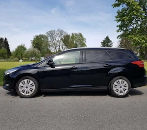 Ford Focus Traveller 1,0 EcoBoost Trend Bild 3