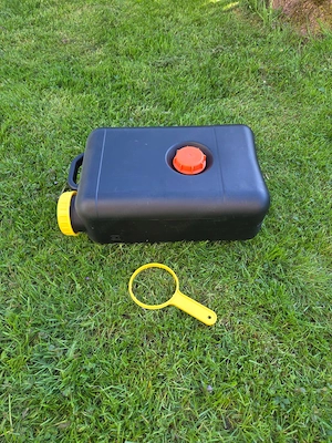 Verkaufe Abwasserkanister Grauwasserkanister 20L Bild 2