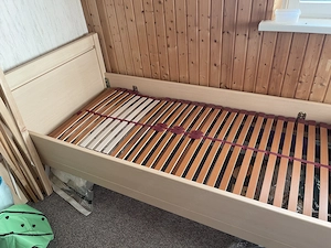 Vollholzbett 90x200 inkl Lattenrost Bild 2