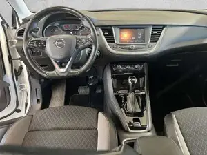 Opel Grandland Bild 8