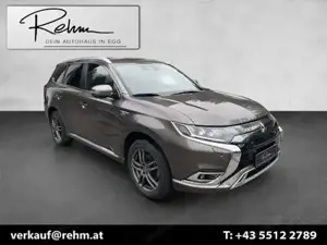 Mitsubishi Outlander Bild 3