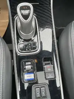 Mitsubishi Outlander Bild 14