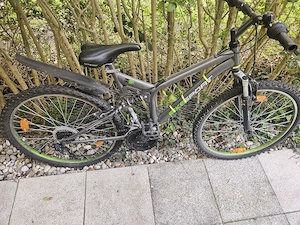 BikeSport MTB 26" Fully, Shimano, grüne Felgen