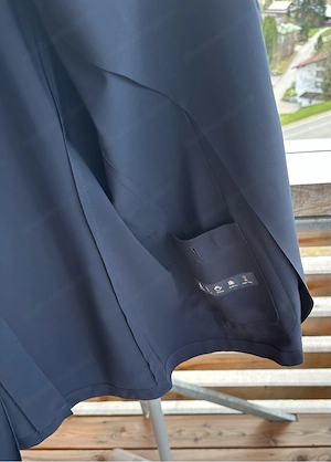 Herren Sakko von Herno knitterfrei Bild 2