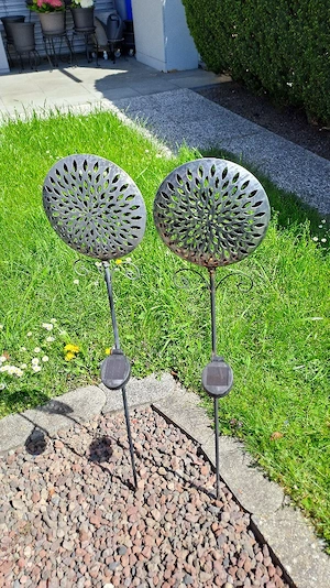 2x Solarstecker für Draußen zu verschenken  währ es will nur Telefonisch 0650 7104126erreichbar  Bild 2