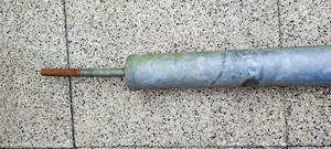 Rohrpfosten aus Stahl, Abstützung Bild 2