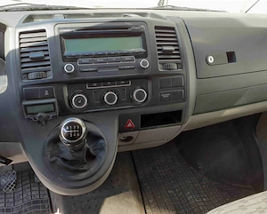 Volkswagen T5 Transporter Allrad, AHK, Klima, gültiges Pickerl, 8fach bereift VW Bus Bild 9