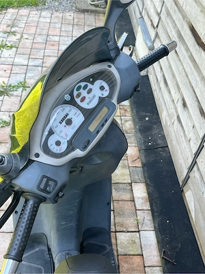 piaggio skipper ST125 Bild 2