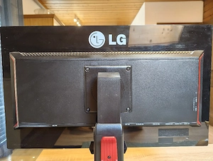 Gaming Monitor LG 24GM77 - Full HD - 144 Hz - 1ms Reaktionszeit Bild 2