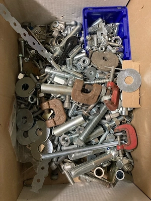 Winkel Schrauben und Beschläge Bild 4