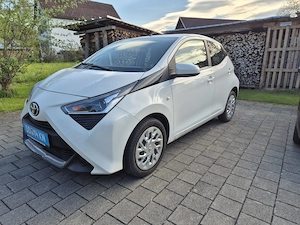 Toyota Aygo 1,0 VVT-i 5 Türen Bild 5