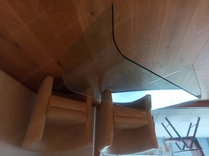 Zu verschenken 2 Lederstühle und Glastisch Bild 2