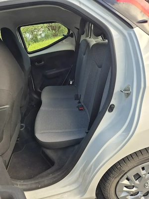 Toyota Aygo 1,0 VVT-i 5 Türen Bild 8