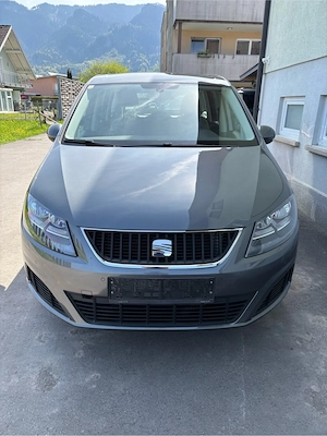 SEAT Alhambra Kombi Limousine Bild 3