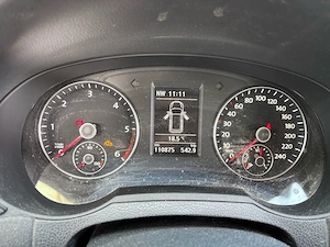 SEAT Alhambra Kombi Limousine Bild 2