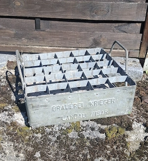 Alte Bierkiste Metall