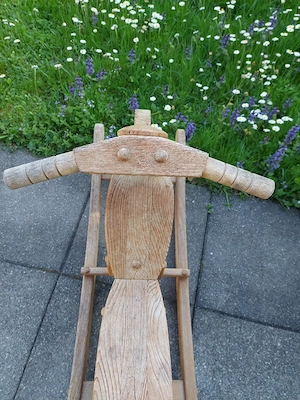 Schaukelmotorrad Holz