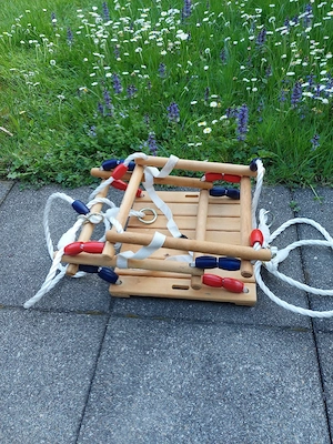 Kinderschaukel Bild 4