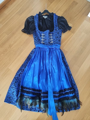 Neues Dirndl  Bild 3