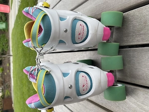 Rollschuhe Größe 32-35 Bild 4