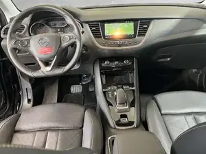 Opel Grandland Bild 8