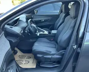 Peugeot 3008 Bild 12