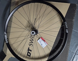 DT Swiss E 1900 Spline Laufrad 29 Zoll - Neu Bild 4