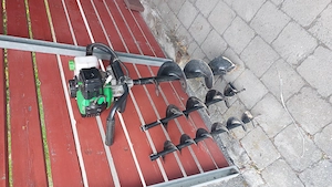 Zipper Erdlochbohrer