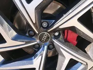 Audi Q6 e-tron 360 kW (489 PS), Automatik Bild 10