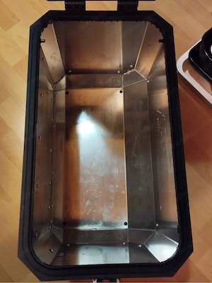 2 seiten Kofer und Kofer Trager Bild 2