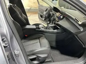 Peugeot 308 Bild 17