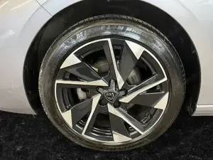 Peugeot 308 Bild 13