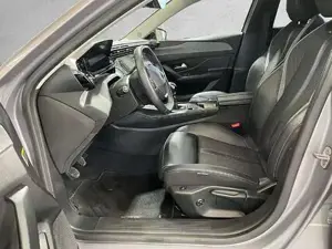 Peugeot 308 Bild 6