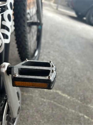    woom OFF 6   leichtes Kinder  Jugend Mountainbike | Top Zustand und coole Farbe Bild 3