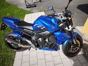 Yamaha FZ1 Bild 3