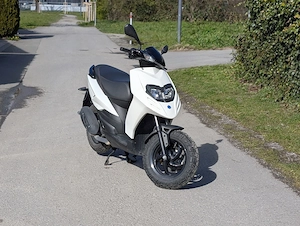 Piaggio Typhoon CA4 1 01 Moped   Mofa Bild 4