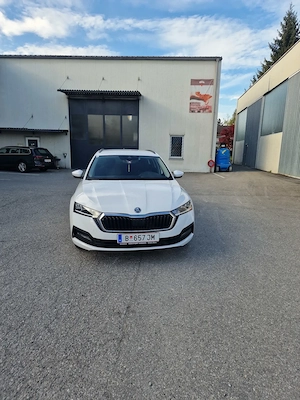 Skoda Oktavia Ambition Bj. 2021 Leasingfähig! Bild 2