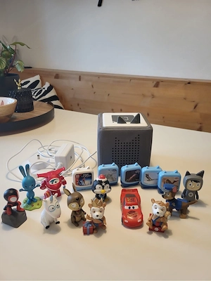 Tonie Box mit 16 Figuren