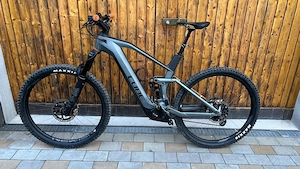 E-Bike Cube Fully Bild 2