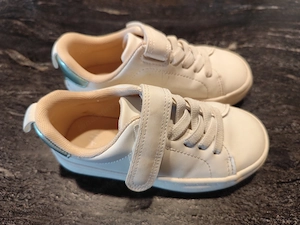 Sneaker Kinder Größe 26 Bild 2