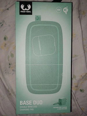 Base Duo Double Wireless Charging Pad Bild 3