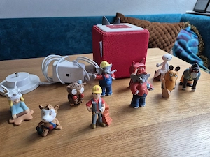 Toniebox Set Rot inkl. 10 Tonies & Ladestation Bild 2