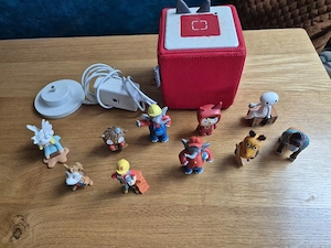 Toniebox Set Rot inkl. 10 Tonies & Ladestation Bild 3