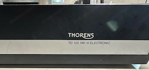 Thorens TD 126 MK III Plattenspieler mit viel Zubehör Bild 3