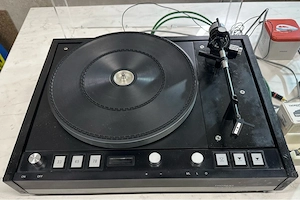 Thorens TD 126 MK III Plattenspieler mit viel Zubehör Bild 5