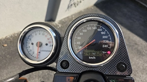Suzuki SV650 AV Bj. 2001 Bild 8
